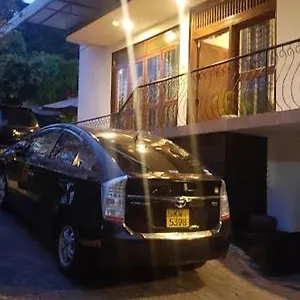 ** Hotel New Sri Lanka